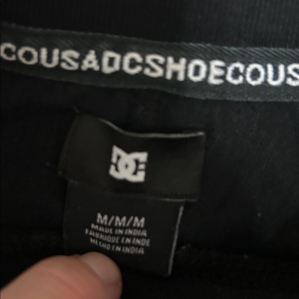 Vintage DC Shoes 2007 Long Sleeve - Picture 3 of 5